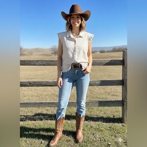 Maven West Women’s Frayed Hem And Sleeves Button Down Western Boho Sz M